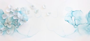 Sanatsal mürekkep arkaplanındaki mavi ortanca çiçeklerinin yaratıcı görüntüsü. Kopyalama alanı olan üst görünüm