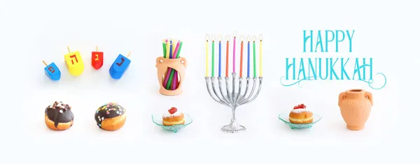 Религиозный Образ Еврейского Праздника Ханука Фон Менорой Традиционный Канделябр Пончик — стоковое фото