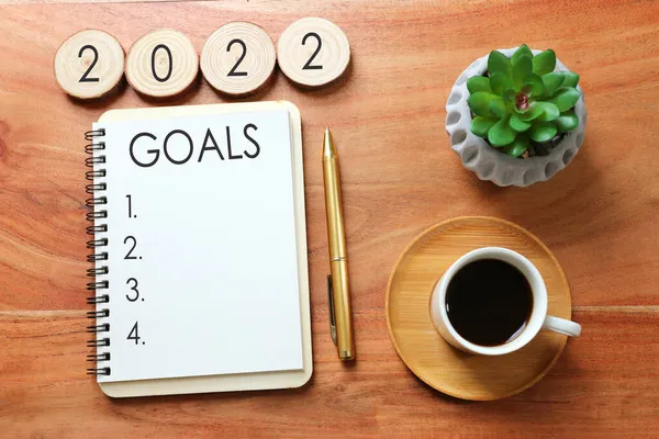 Business Concept Top View 2022 Goals List Notebook Cup Coffee — Stock Photo, Image