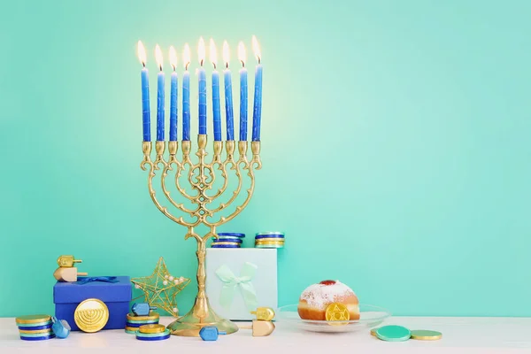 Menorah Geleneksel Şamdan Dönen Top Mumlarla Yahudi Bayramı Hanuka Arkaplan — Stok fotoğraf