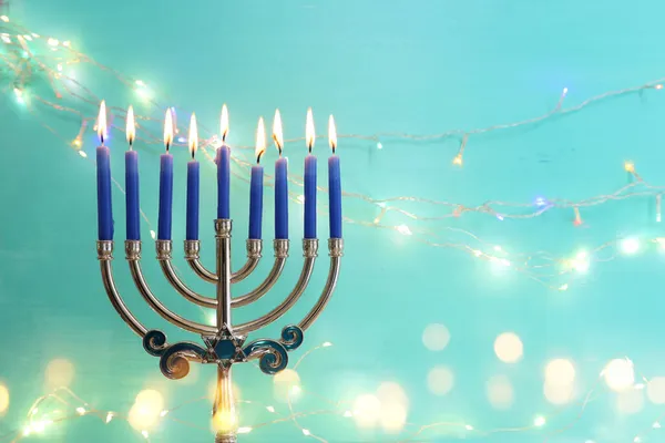 Immagine Festa Ebraica Hanukkah Con Menorah Candelabro Tradizionale Candele Sfondo — Foto Stock