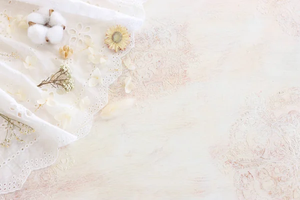 Background White Embroidered Delicate Lace Fabric Dry Flowers — Stock Photo, Image
