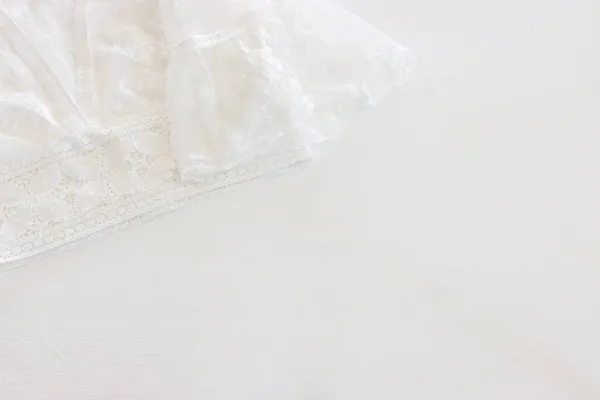 Φόντο Από Λευκό Λεπτή Δαντέλα Ρούχα — Φωτογραφία Αρχείου
