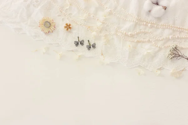 Background White Delicate Lace Fabric Dry Flowers Pearls — Stock Photo, Image