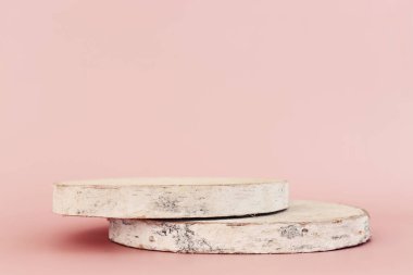 Ürünleri sergilemek için ahşap podyumun arka planı. Pastel renkler