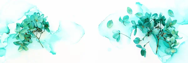 Kreatywny Obraz Szmaragdowych Zielonych Kwiatów Hortensji Tle Artystycznego Tuszu Widok — Zdjęcie stockowe