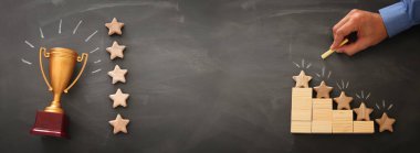 bir beş yıldızlı hedef ayarlama kavramı afiş. derecelendirme veya sıralama, değerlendirme ve sınıflandırma fikir artırmak. Üstten görünüm. Düz yatıyordu