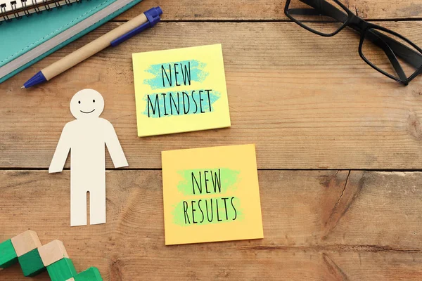 Top View Image Table Notes Text New Mindset New Results — Stockfoto