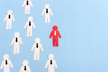 İnsan figürleri, insan kaynakları ve yönetim kavramının iş konsepti