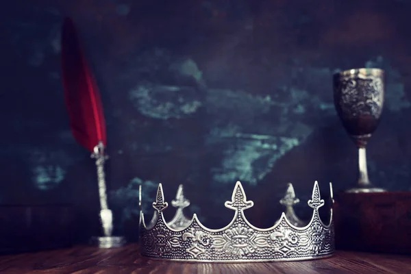 Зображення Красивої Королеви Або Королеви Фантастичний Середньовічний Період — стокове фото