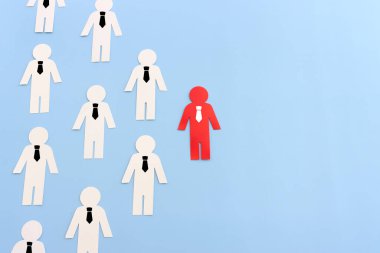 İnsan figürleri, insan kaynakları ve yönetim kavramının iş konsepti