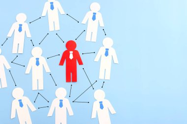 İnsan figürleri, insan kaynakları ve yönetim kavramının iş konsepti