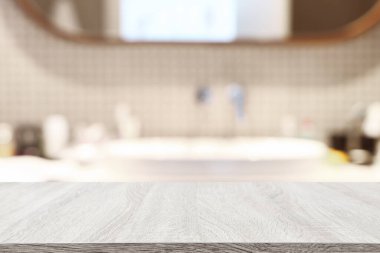 Boş masa tahtası ve kapalı banyo arka planı. ürün görüntüleme konsepti