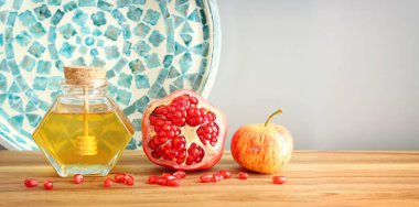 Rosh hashanah (Yahudi Yeni Yıl Tatili) konsepti. Geleneksel semboller