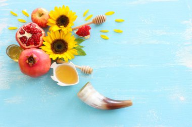 Rosh hashanah (Yahudi Yeni Yıl Tatili) konsepti. Geleneksel semboller