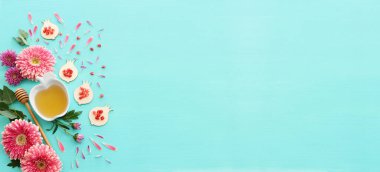 Rosh hashanah (Yahudi bayramı) konsepti - geleneksel bal bayramı sembolü