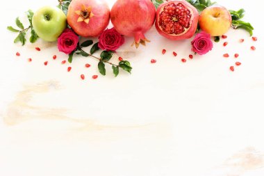 Rosh hashanah (Yahudi Yeni Yıl Tatili) konsepti. Geleneksel semboller