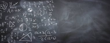 Matematik hesaplamalı karatahta resmi