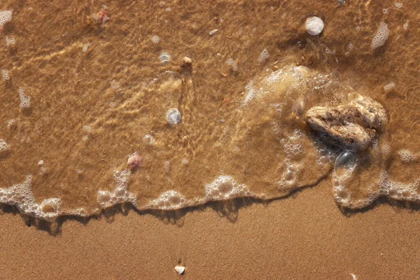 海の波と砂浜のイメージ — ストック写真