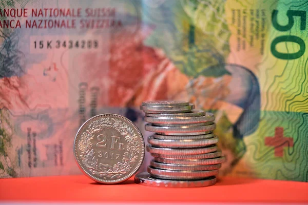 Zwitserland İsviçre 'den gelen paralar.