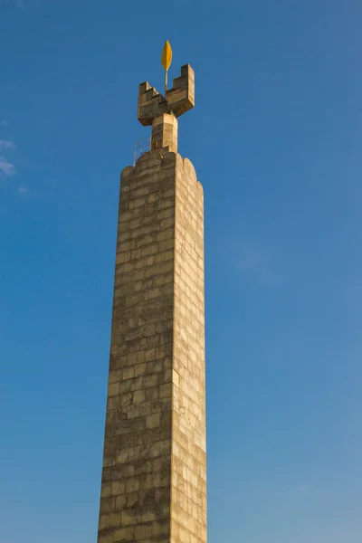 Monument in Yerevan, a commemorative column — Stock Photo, Image