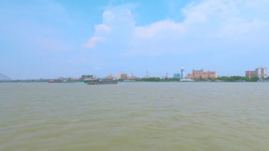 Feribottan Kolkata Riverside manzara manzarası. Şehir manzarası. Kolkata Hindistan Güney Asya Pasifik.