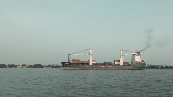 Heavy Large Cargo Ship Container Vessel Movement Ganges River Bauria — Stock Video