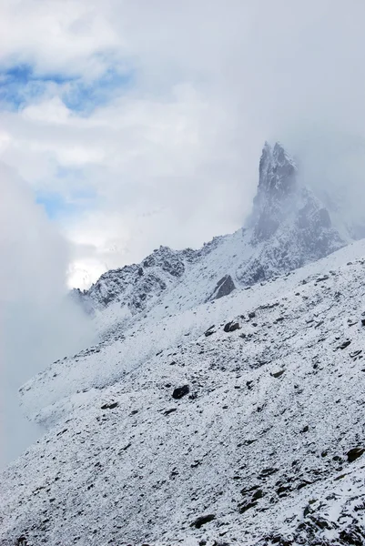 Alpes en abrigo de invierno — Foto de Stock