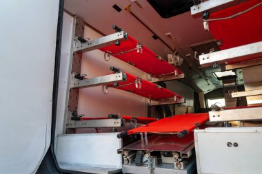 Tıbbi askeri araç gereçleri. Kiev 'de askeri teçhizat sergisi. Modern askeri teknoloji. Ukrayna. Kiev. 15 Ekim 2021.