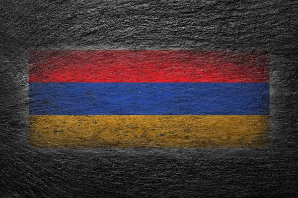 亚美尼亚国旗 亚美尼亚国旗涂在一块黑色的石头上 创意背景 — 图库照片