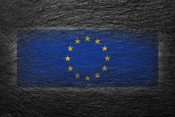 Bandeira Bandeira União Europeia Está Pintada Numa Pedra Negra Fundo — Fotografia de Stock
