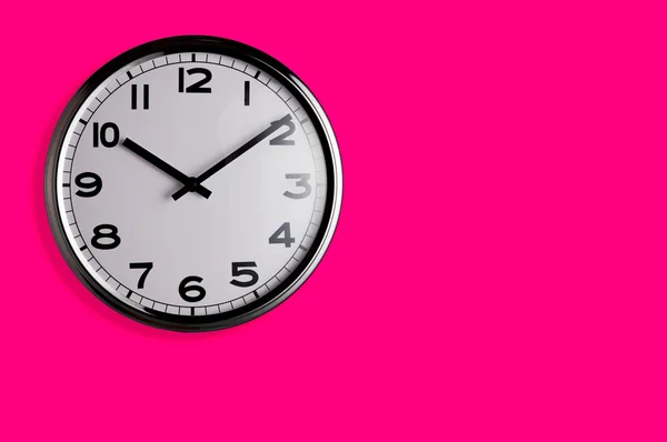 Reloj en rosa — Foto de Stock