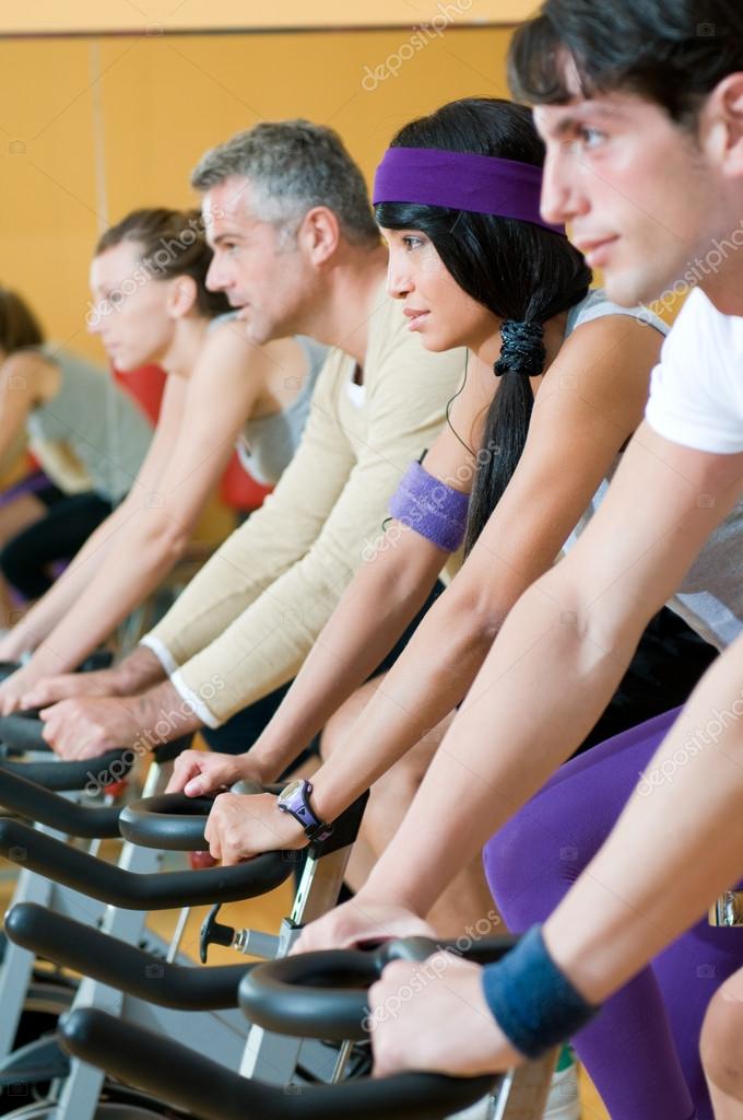 Spinning excercise group Stock Photo by ©ridofranz 12658989
