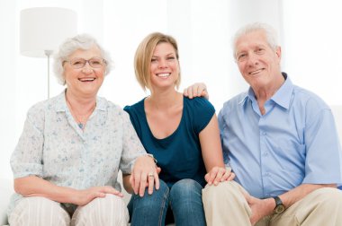 Neşeli mutlu bir aile