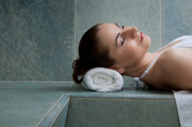 Spa merkezinde relax