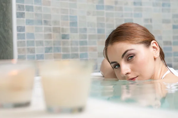 Hot tub at spa — Stock Photo, Image