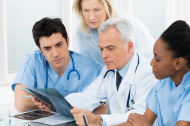 Doktor Röntgen rapor incelenmesi