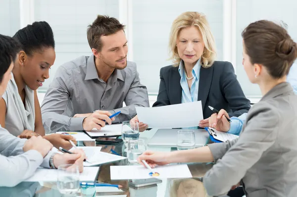 Negocios en reunión — Foto de Stock