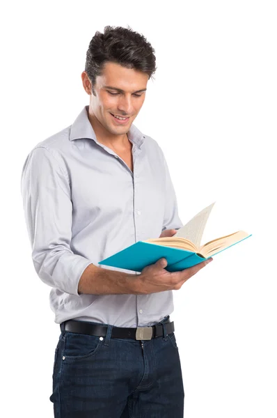 Joven leyendo un libro — Foto de Stock