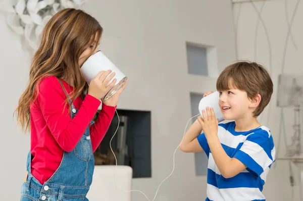Sibling Playing With Tin Can Phone — Stock Photo, Image