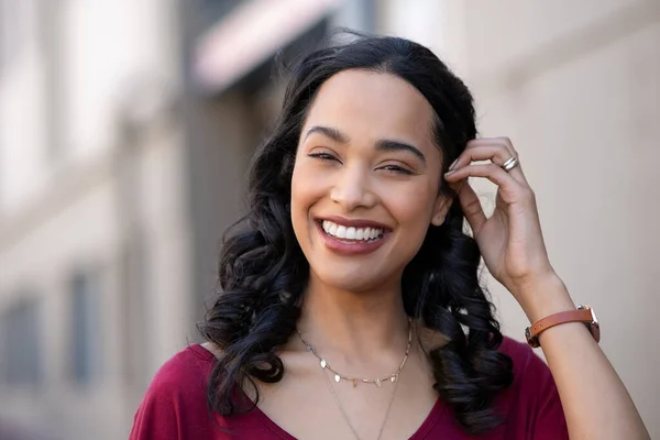 Happy Young Latin Beautiful Woman Walking City Street Portrait Carefree — Stock Photo, Image