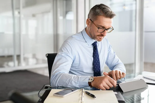 Busy Businessman Using Digital Tablet Work Focused Mid Adult Man — Stok fotoğraf