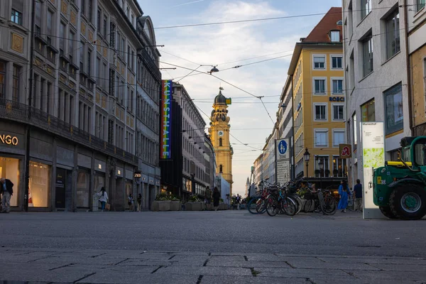 Munich Germany July 2022 Low Angle Street View Theatinerstrasse Overlooking — Foto de Stock