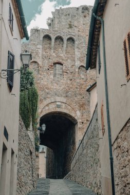 Sahip Marittima 'nın Toskana' daki güzel manzarası. Toskana tepelerindeki antik ortaçağ şehri.