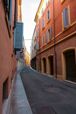 İtalya, Emilia Romagna 'daki Modena' nın güzel manzarası. Antik şehir manzarası ve pazarı.