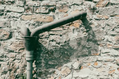 Chianti şehrindeki Panzano manzarası. Tuscany 'deki üzüm tarlalarıyla dolu bu güzel kasabanın mimarisi ve simgeleri. Chianti şarabının yapıldığı yer..