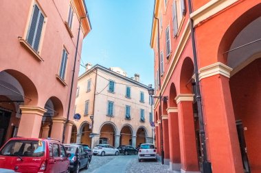 İtalya, Emilia Romagna 'daki Modena' nın güzel manzarası. Antik şehir manzarası ve pazarı.