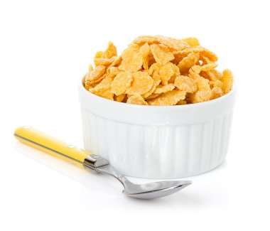 beyaz zemin üzerine Mısır gevreği ile kase