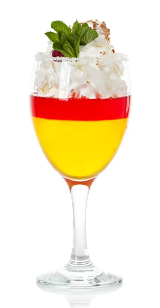 Dessert gelée dans des verres isolés sur blanc — Photo