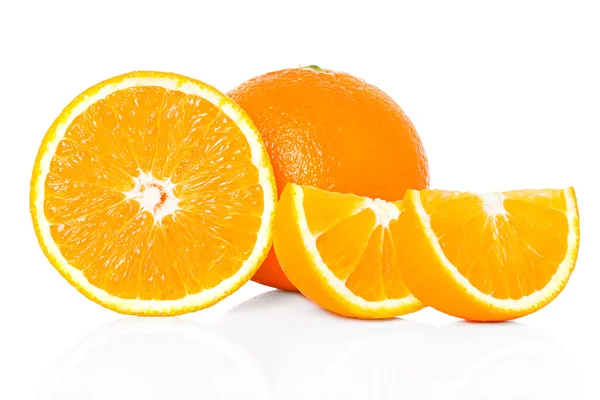 Orange fruit and his slices isolated — Stock Photo, Image